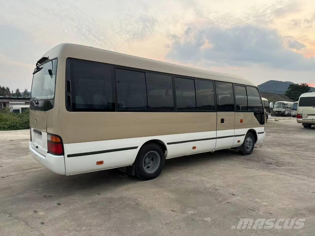 Toyota Coaster Bus Minibussit
