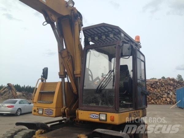 Hydrema M1500 Pyöräkaivukoneet
