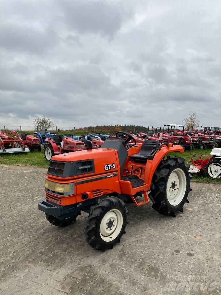 Kubota GT3 Taajamatraktorit