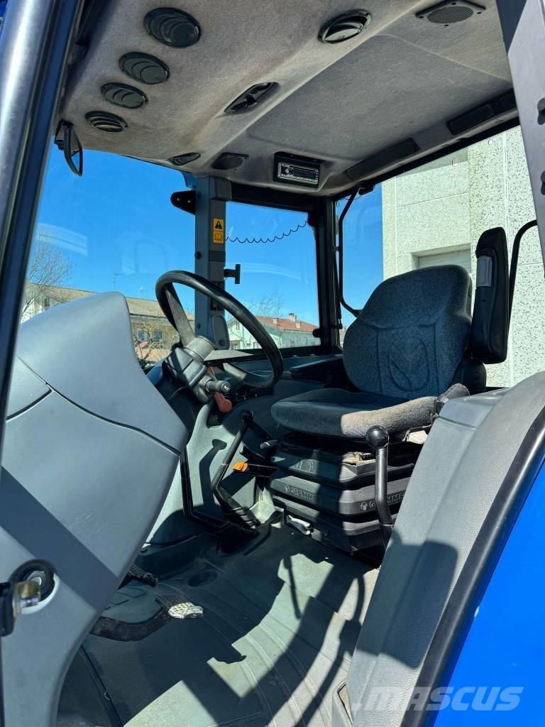 New Holland TL 90 A Traktorit
