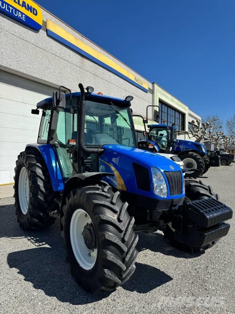 New Holland TL 90 A Traktorit