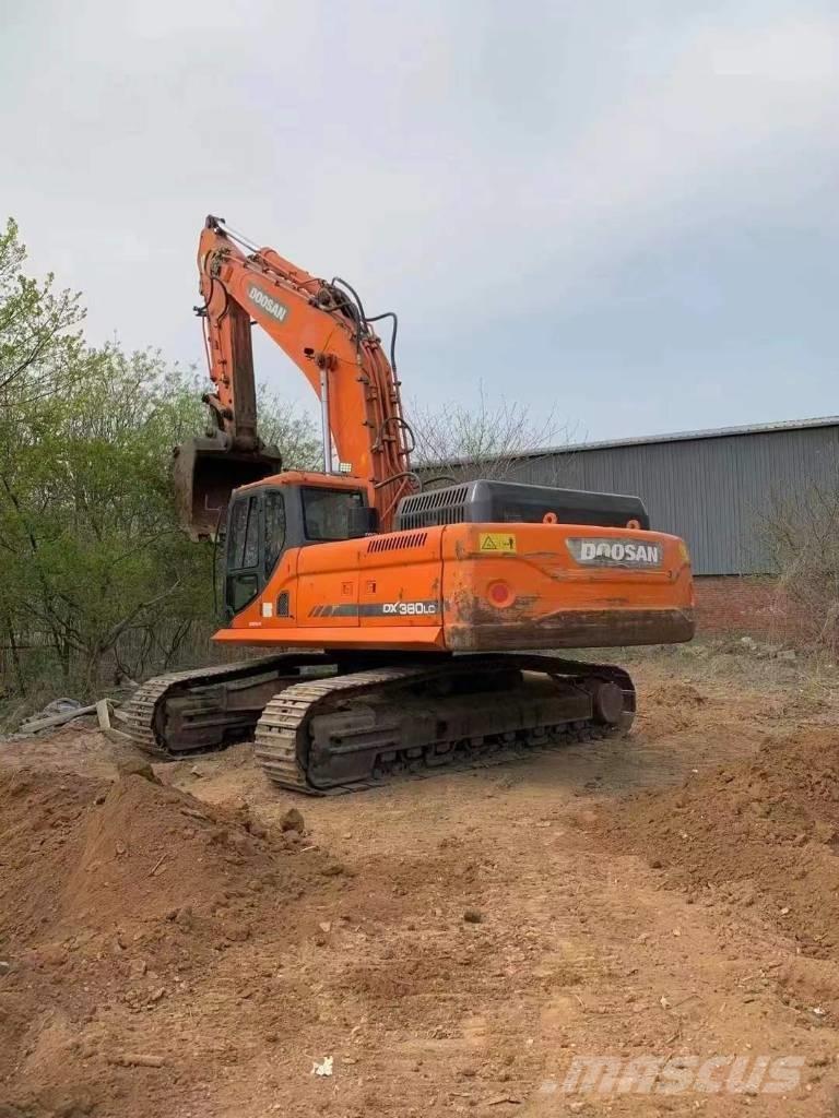 Doosan DX 380 LC Telakaivukoneet