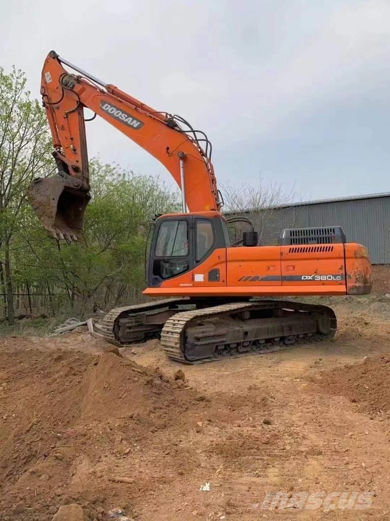 Doosan DX 380 LC Telakaivukoneet