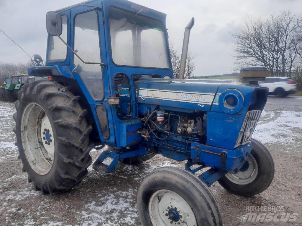 Ford 7000 Dual power Traktorit