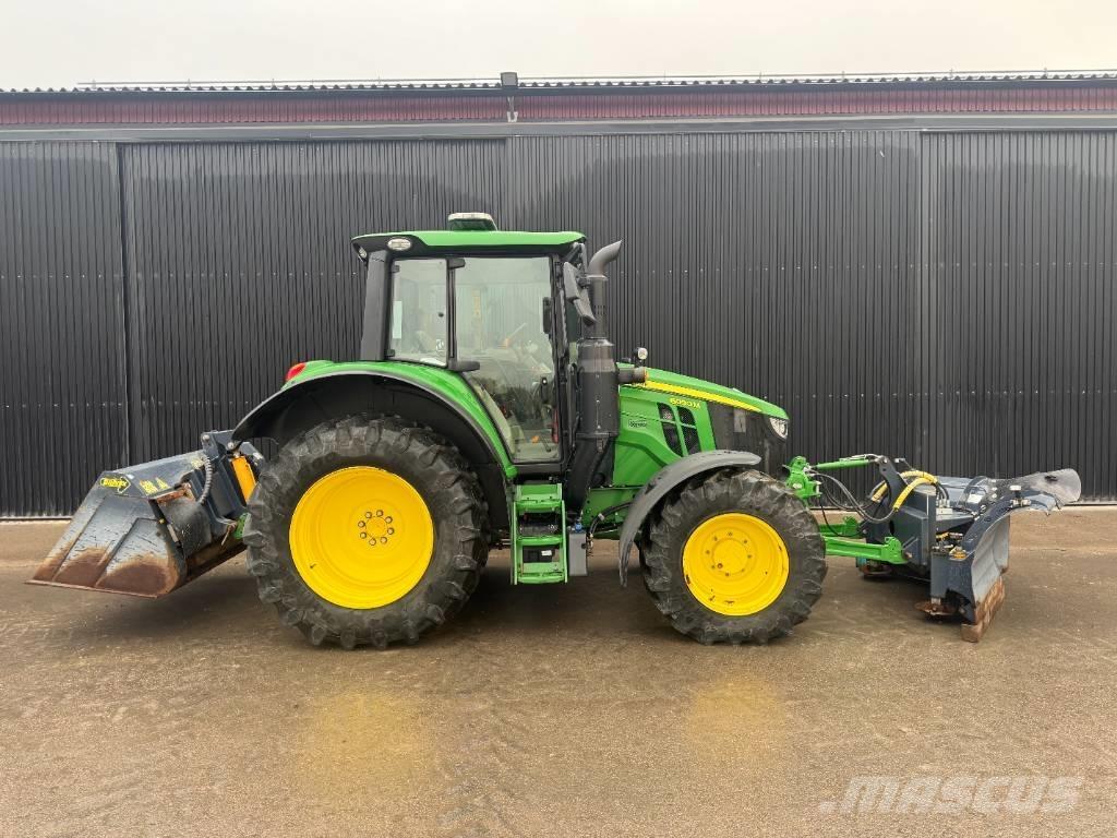 John Deere 6090 M Traktorit