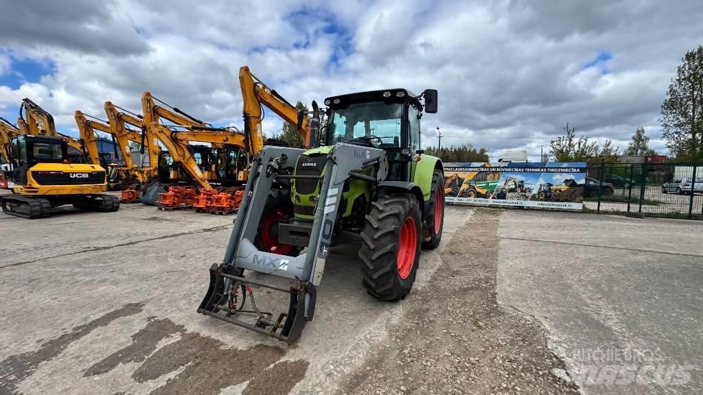 CLAAS Arion 530 Traktorit