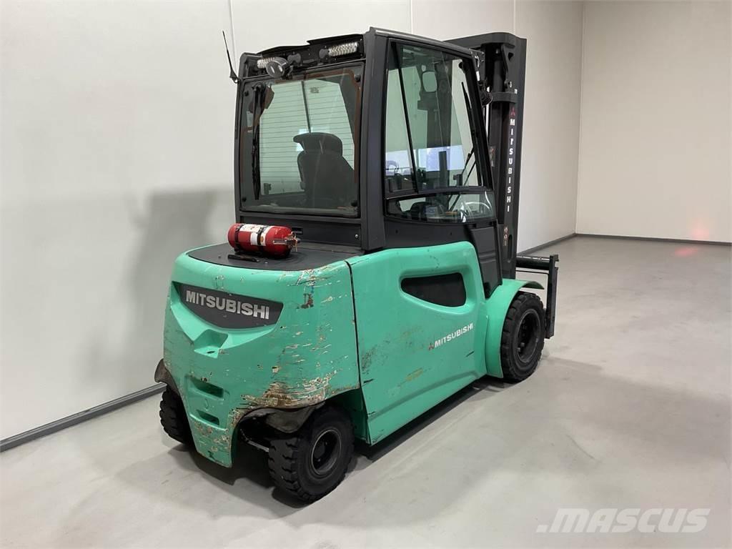 Mitsubishi FB50-2 Sähkötrukit