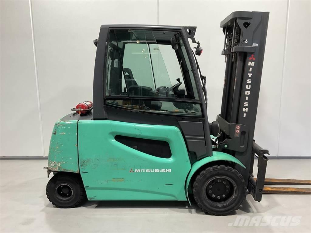 Mitsubishi FB50-2 Sähkötrukit