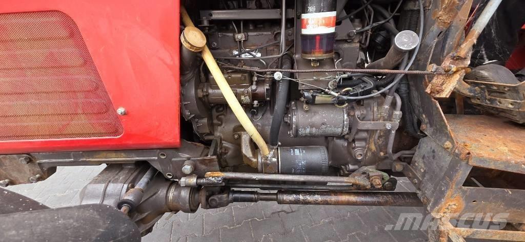 Massey Ferguson 398 Traktorit