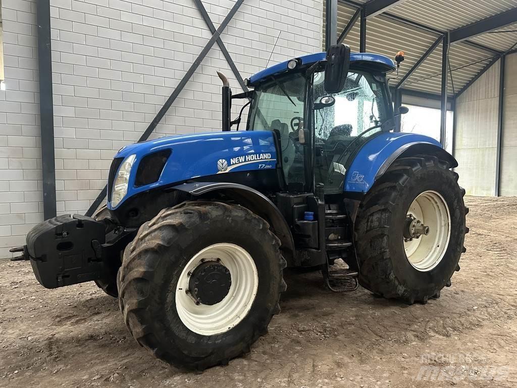 New Holland T7.250 Traktorit