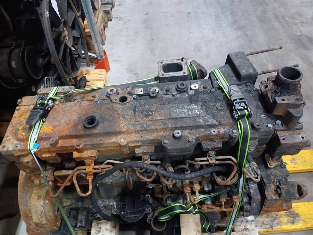 John Deere 6090HT Moottorit