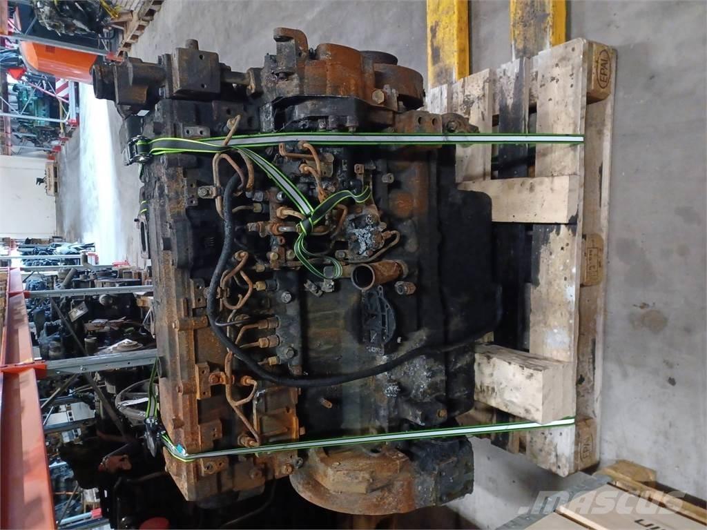 John Deere 6090HT Moottorit
