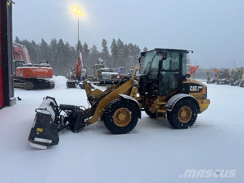 CAT 908 / Myyty, Sold Pyöräkuormaajat