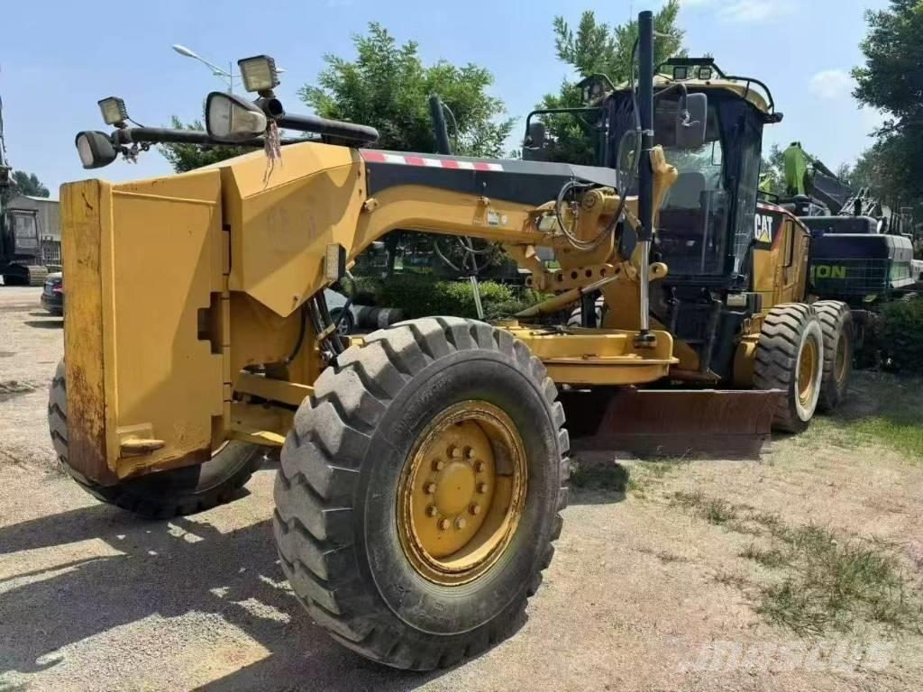 CAT 140 M Tiehöylät