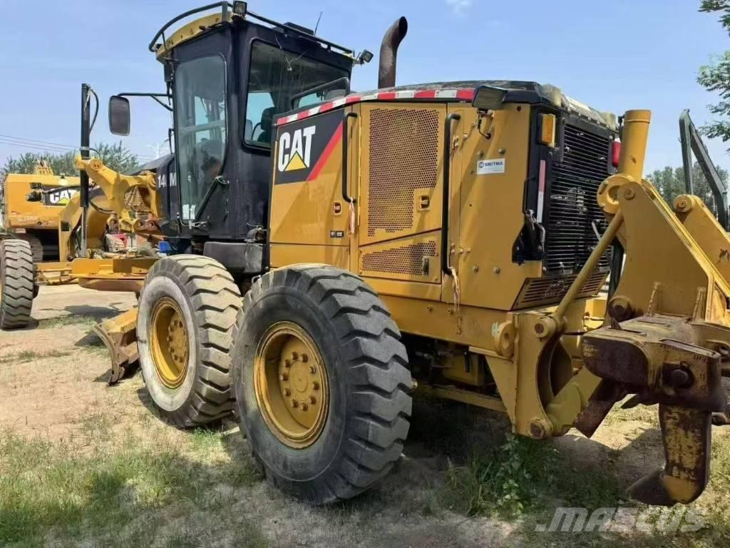 CAT 140 M Tiehöylät