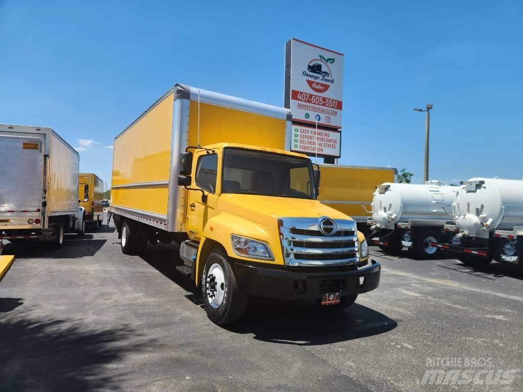 Hino 268 Umpikorikuorma-autot