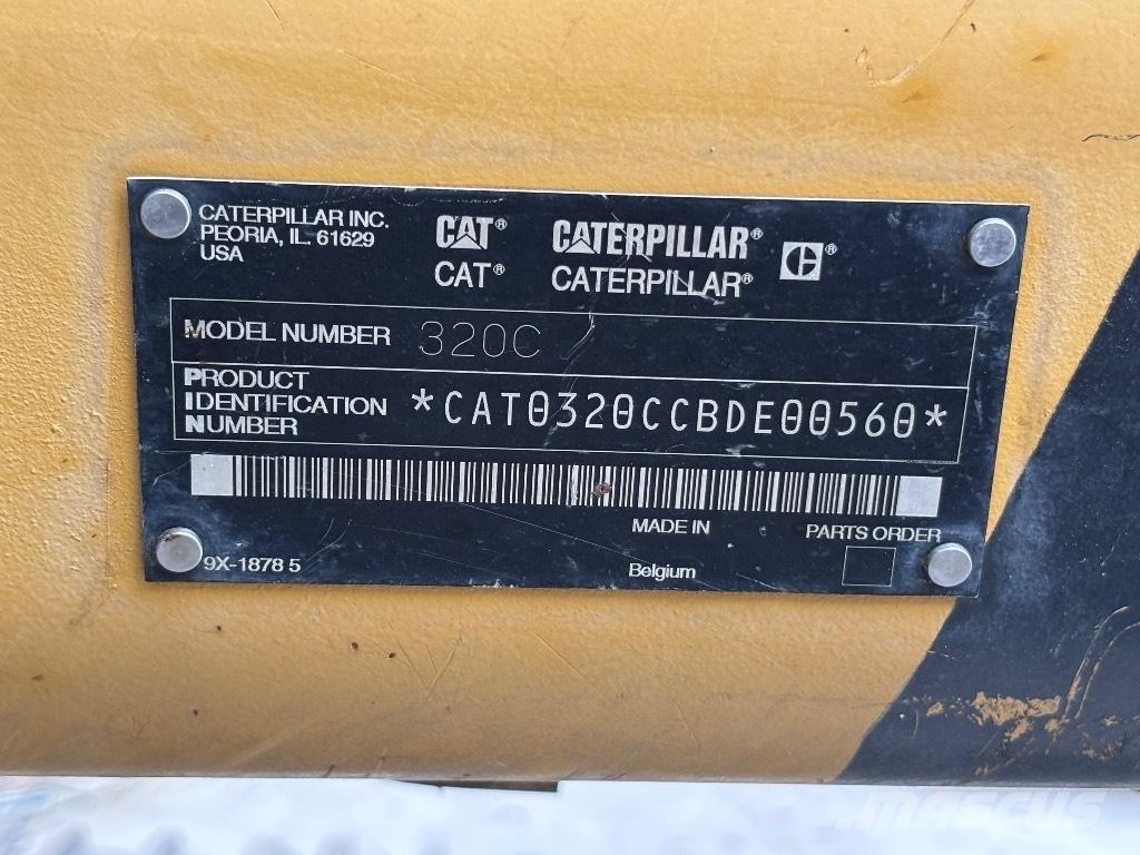 CAT 320 C L Telakaivukoneet