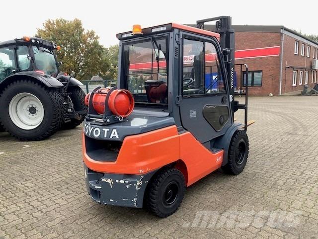 Toyota 02-8FGJF35 Muut maatalouskoneet