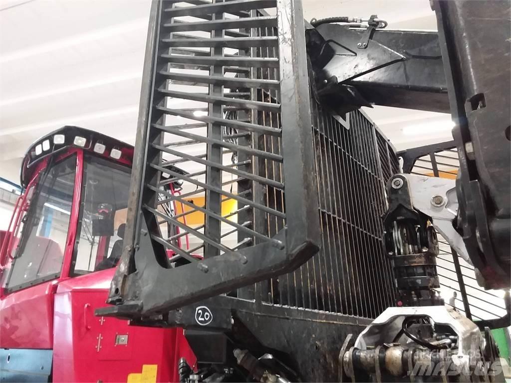 Komatsu 895 Muut