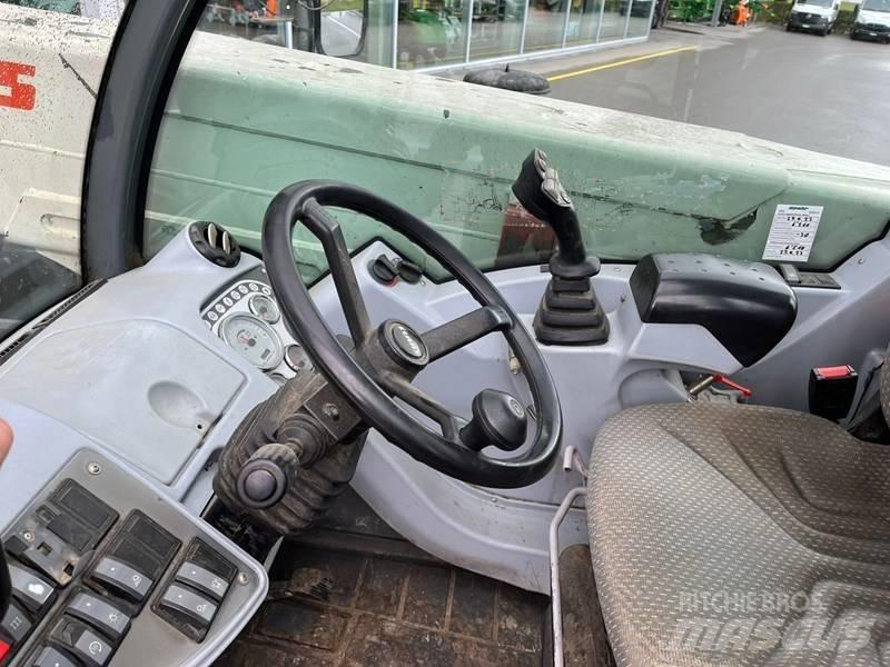 CLAAS Scorpion 7045 Maatalouskurottajat