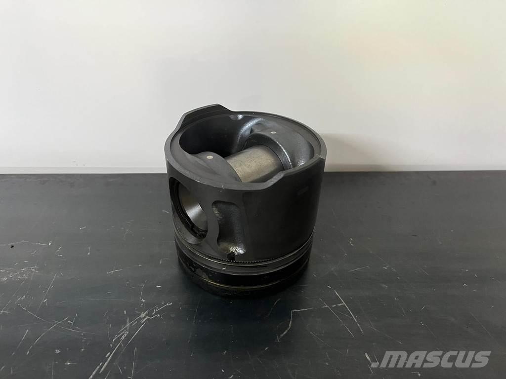 Liebherr Zuiger Moottorit