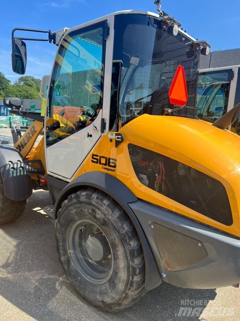 Liebherr L 506 Pyöräkuormaajat
