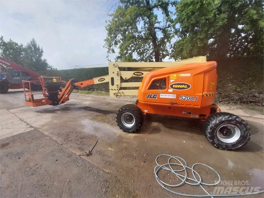 JLG 520AJ Kuukulkijat