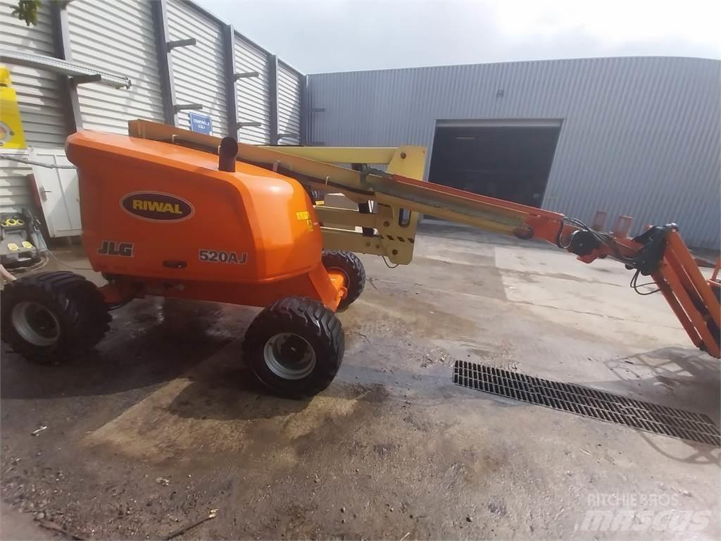 JLG 520AJ Kuukulkijat