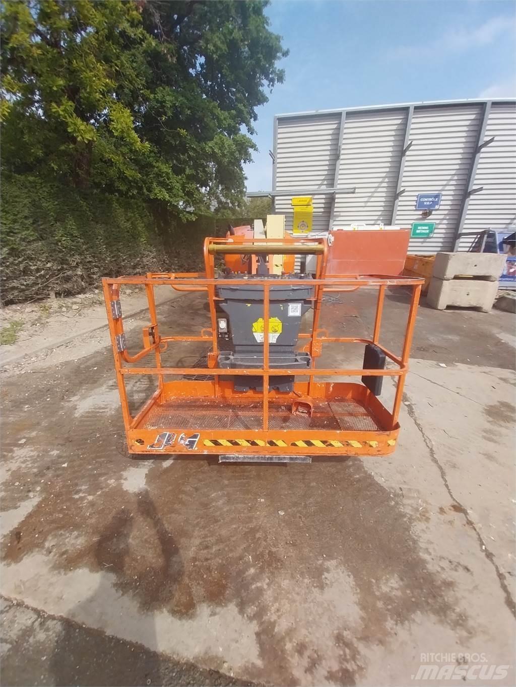 JLG 520AJ Kuukulkijat