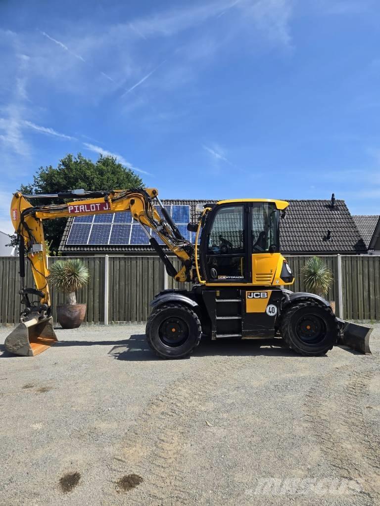 JCB 110 W Pyöräkaivukoneet