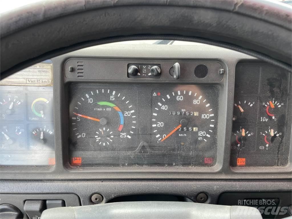 Volvo FH12 6x2 Vaihtolava-autot