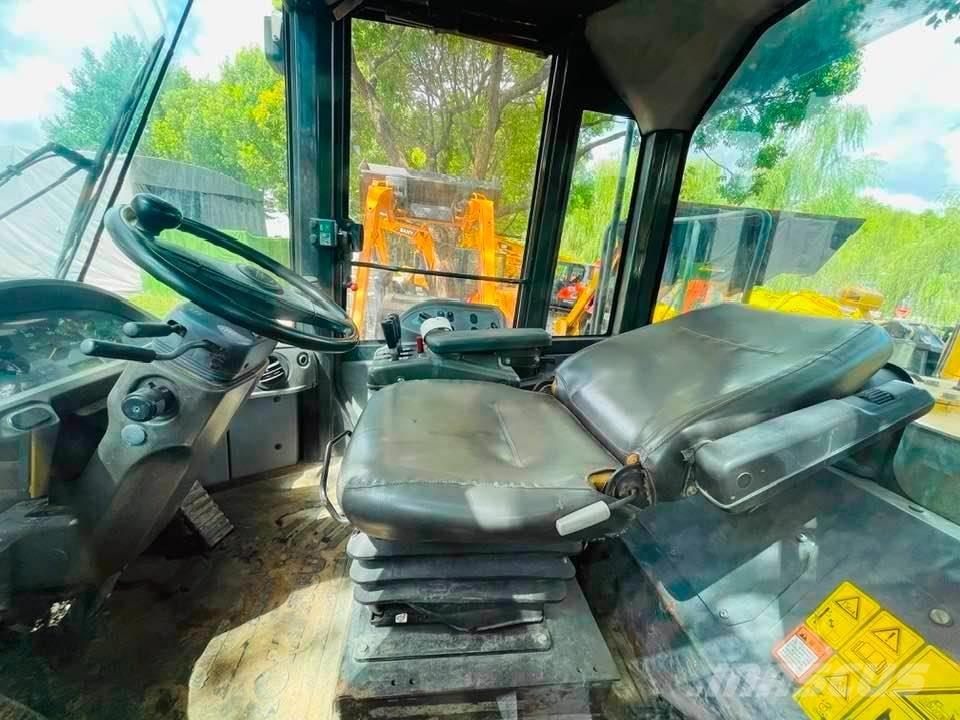 Komatsu WA380-6 Pyöräkuormaajat