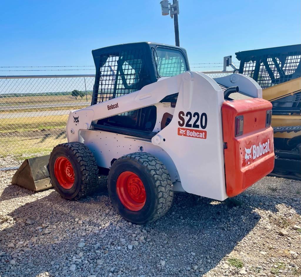 Bobcat S 220 Liukuohjatut kuormaajat