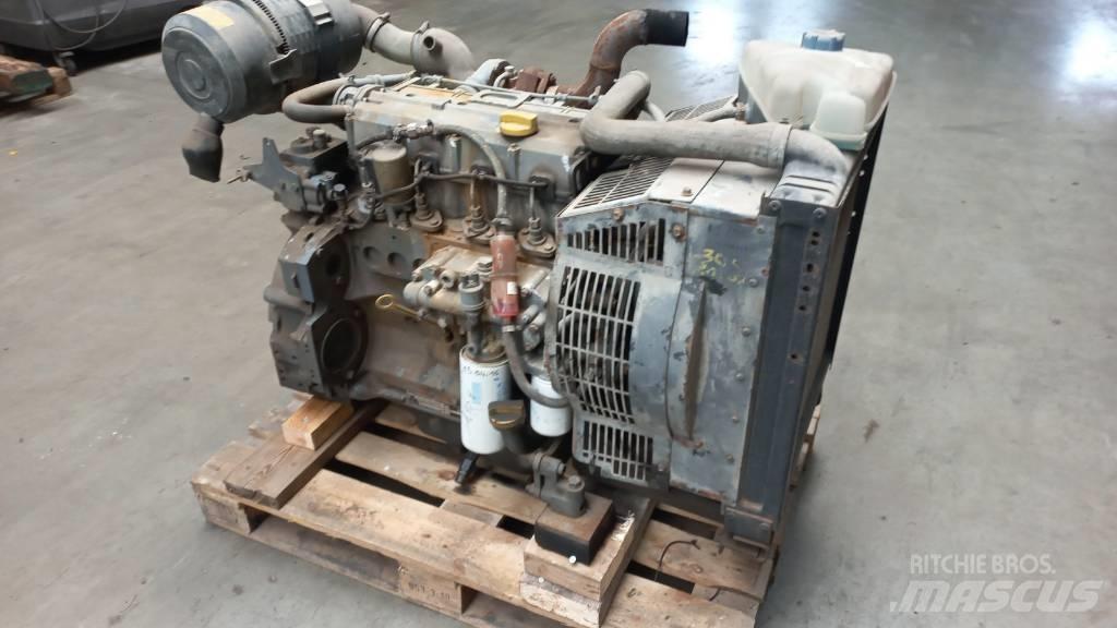 Deutz BF4M1012E Moottorit