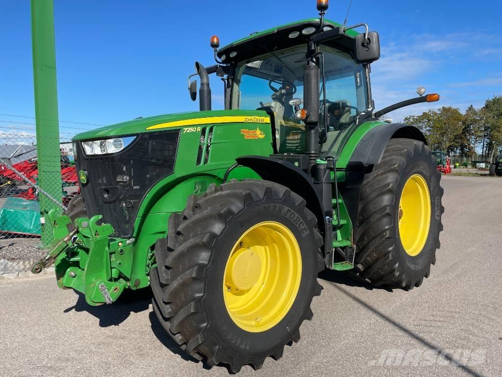 John Deere 7250 R Traktorit
