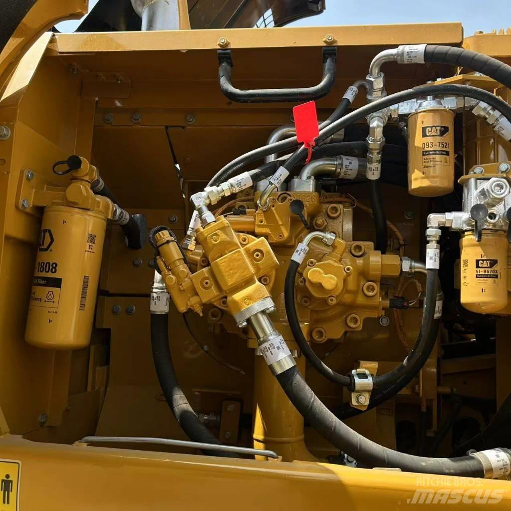 CAT 336 D L Telakaivukoneet