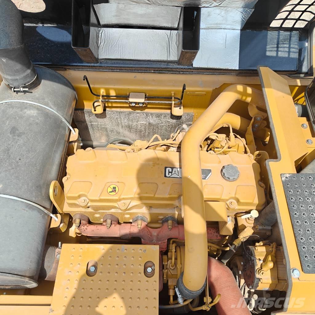 CAT 340 D L Telakaivukoneet