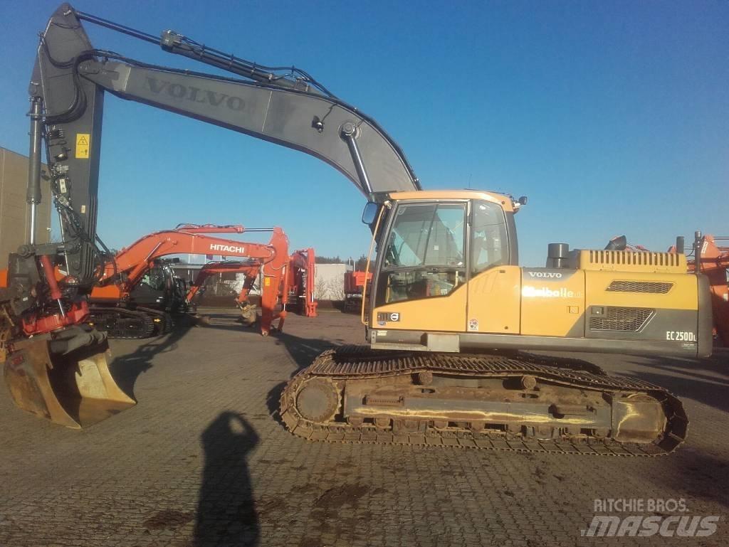 Volvo EC250DL Telakaivukoneet