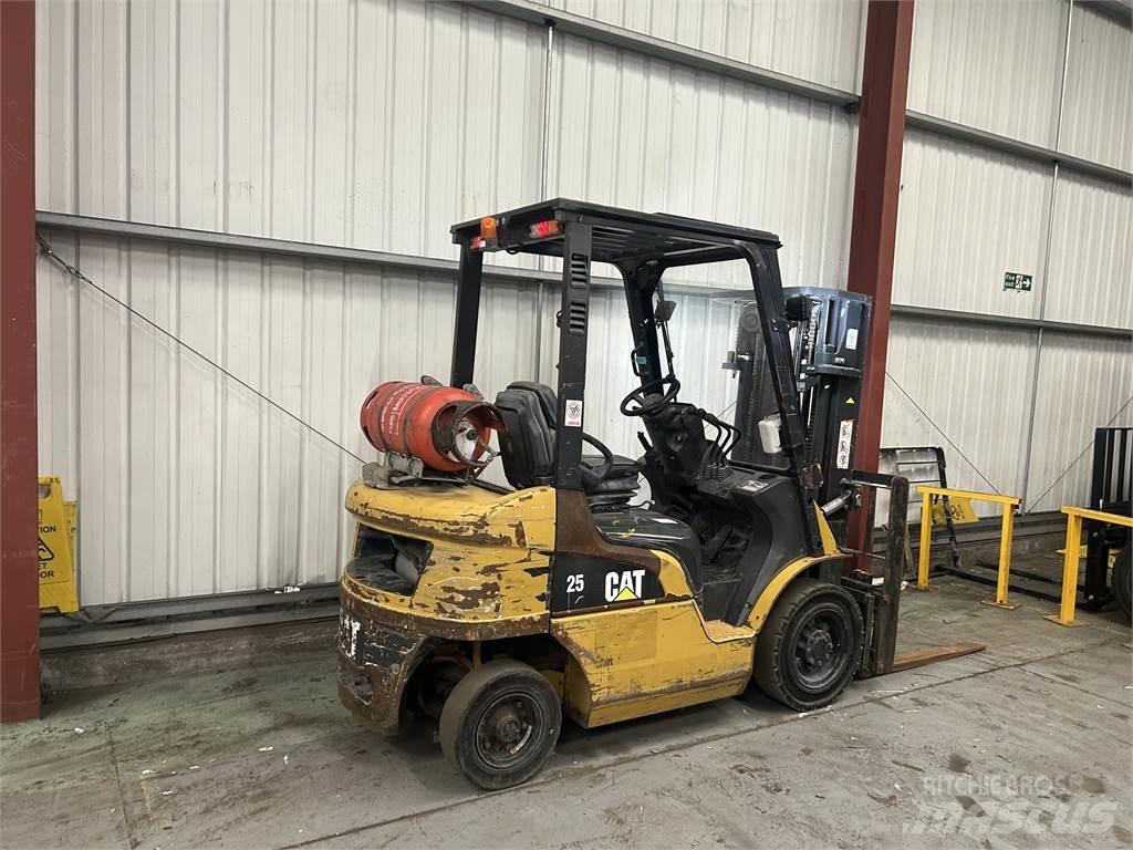 CAT GP20NT Nestekaasutrukit