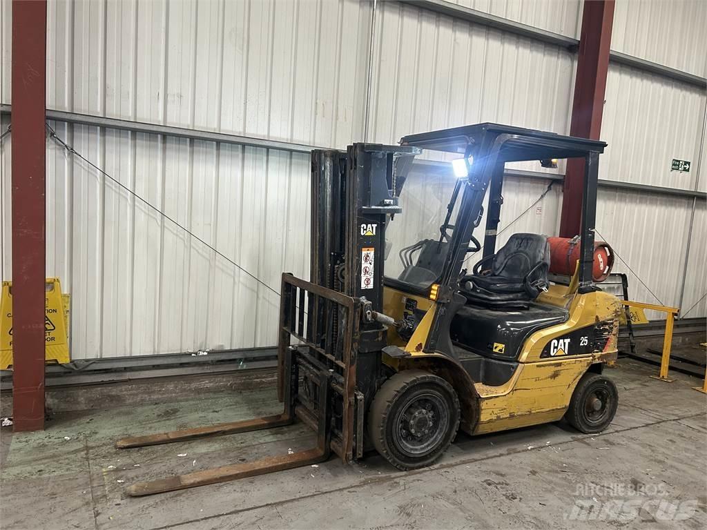 CAT GP20NT Nestekaasutrukit