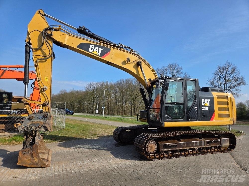 CAT 320EL Telakaivukoneet