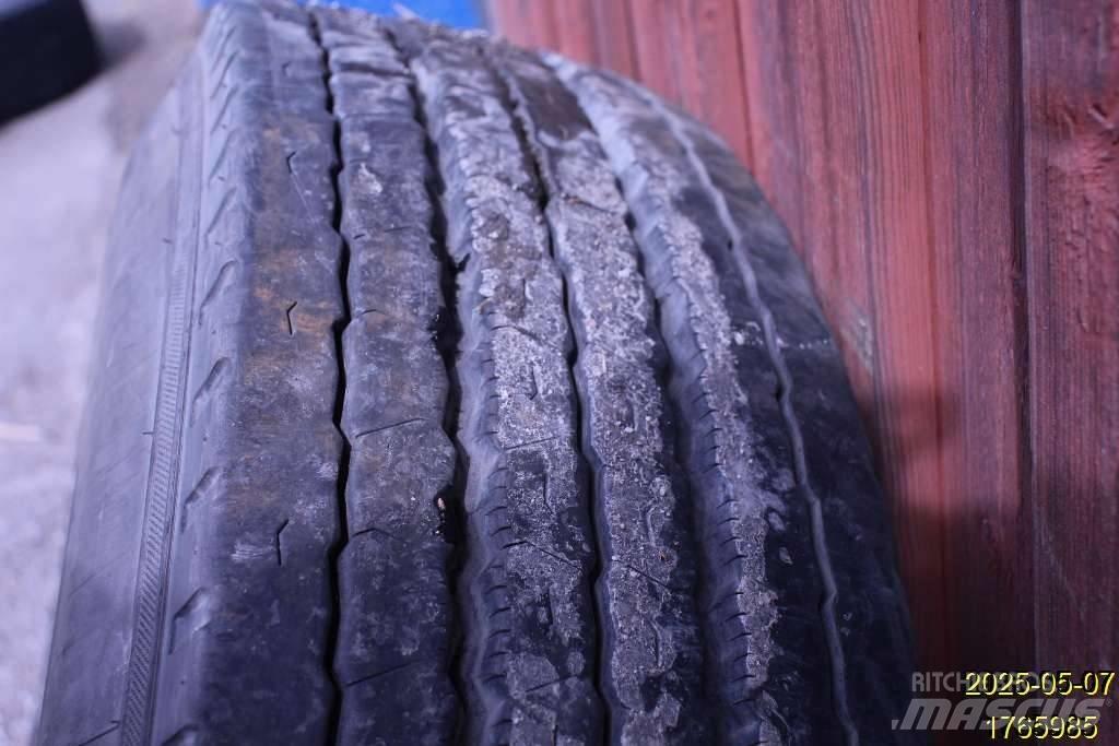 SEMPERIT EURO-STEEL Renkaat ja vanteet