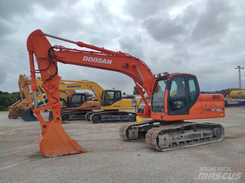 Doosan DX 180 LC Telakaivukoneet