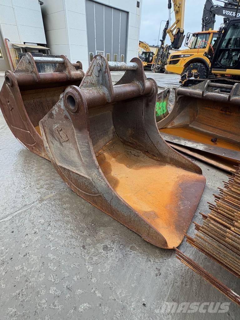 Volvo EC 300 EL Telakaivukoneet