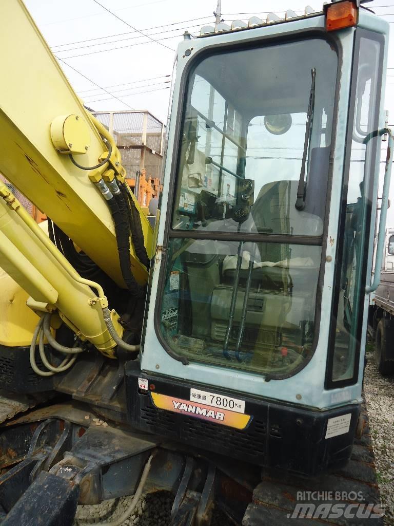 Yanmar B7-5A Midikaivukoneet 7t - 12t