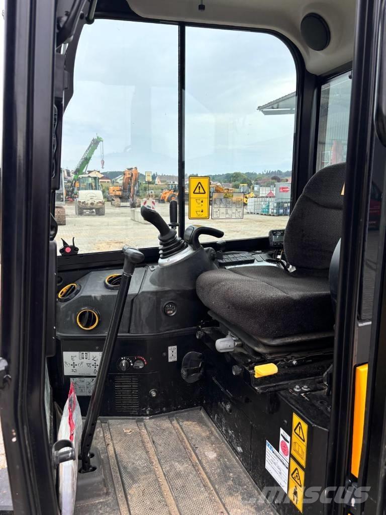 JCB 19 C-1 Minikaivukoneet < 7t