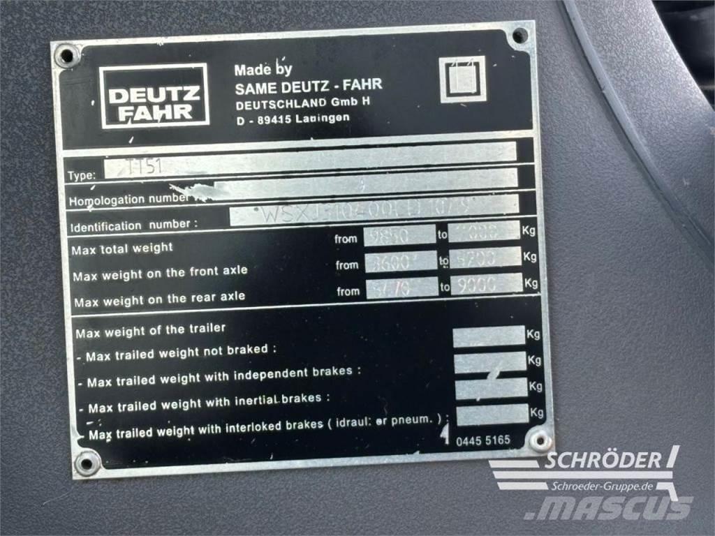 Deutz-Fahr M 650 Traktorit