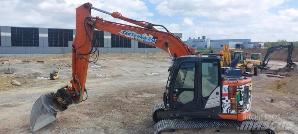 Hitachi ZX 135 US-6 Telakaivukoneet
