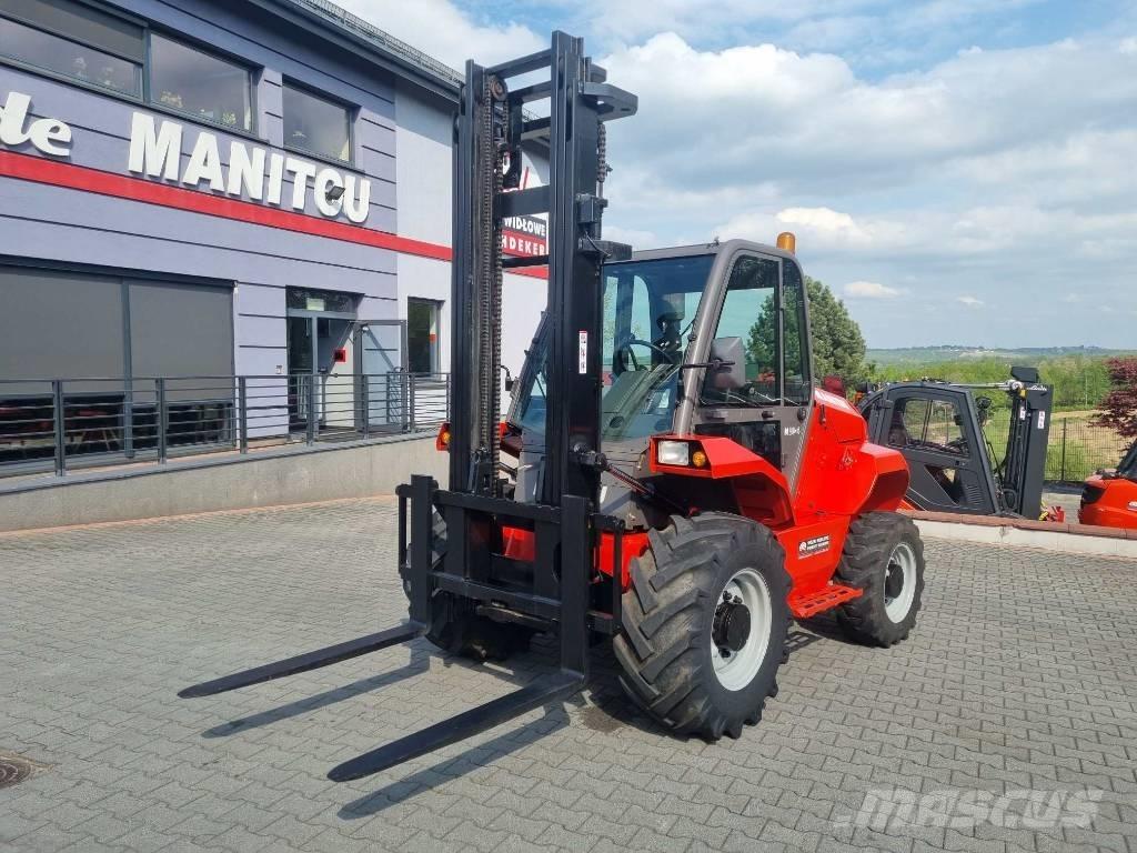 Manitou M30-4 Maastotrukit