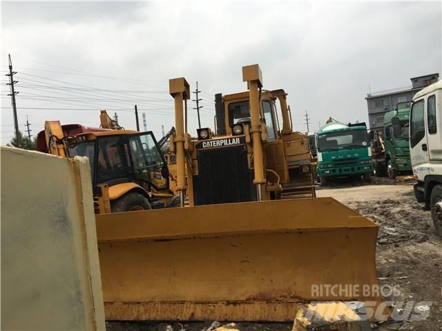 CAT D 7 R Telaketjupuskutraktorit
